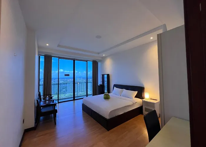 Super Comfy Big Space Condo In Imperial Suites Boulevard Mall