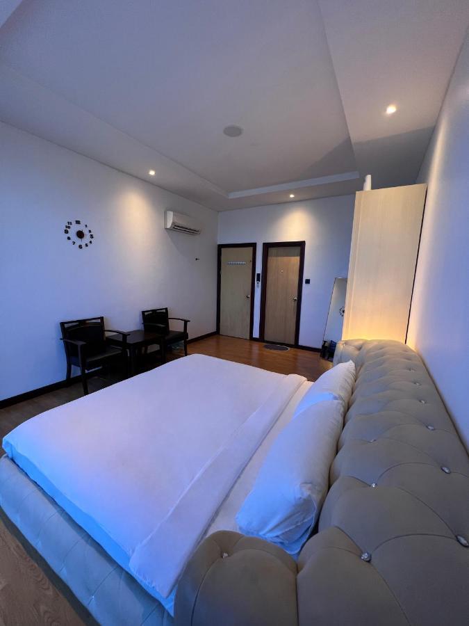 Apartment Super Comfy Big Space In Imperial Boulevard Mall Kuching
