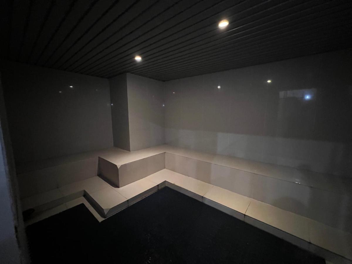 Apartment Super Comfy Big Space In Imperial Boulevard Mall